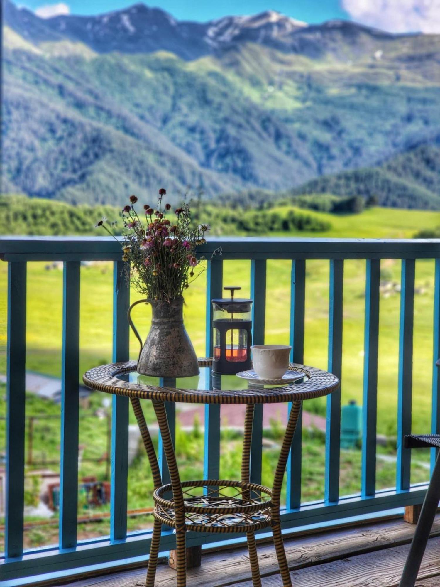 Nadiani Hostel Omalo Exteriér fotografie