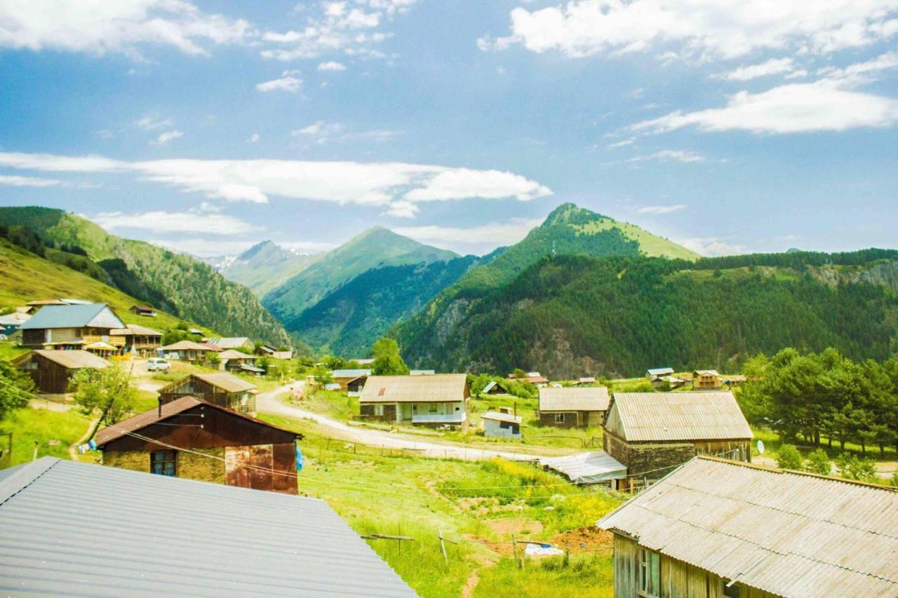 Nadiani Hostel Omalo Exteriér fotografie